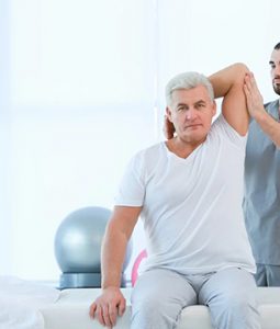 Finding The Best Physiotherapist For Elders